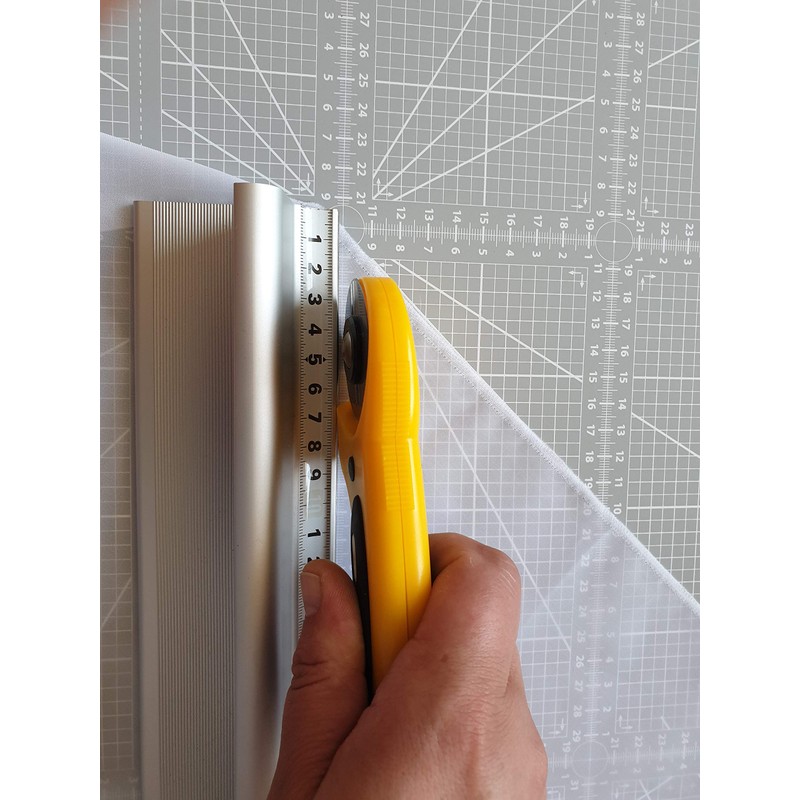 Self-Healing Patchwork Cutting Mat 63 x 47 cm with Grid