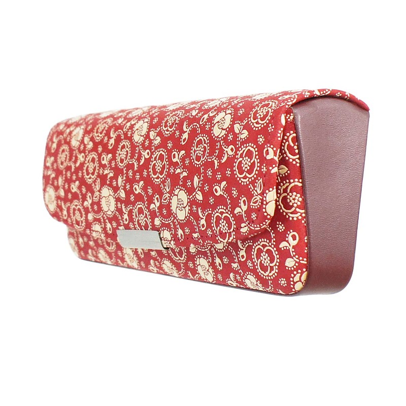 Indenya 4206-13-178 H Glasses Case, Deer Leather, Red Background x