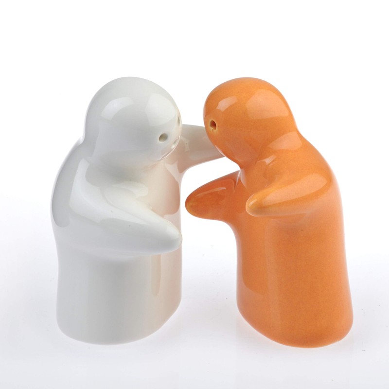 by-Bers Salt and Pepper Spirits, Lovers and Lovers, the Hugging