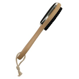 Pilling and dusting brush