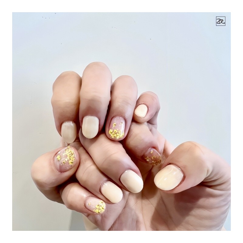Dara Beauty March Art of the MonthForsythia Fresh Flower Nail❣