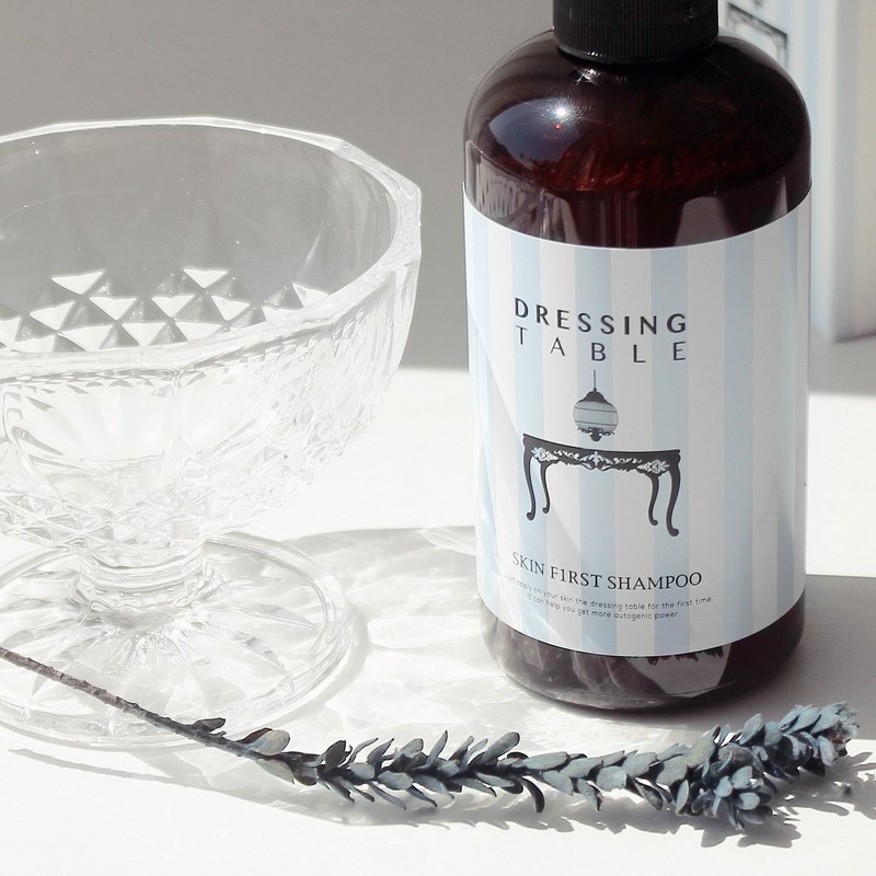 Strong cleansing power, first skin shampoo, oily scalp, beauty salon,