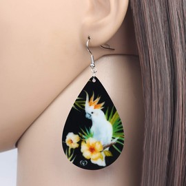 SHIGIE Acrylic Cute Macaw Parrots Earrings Teardrop Shape Dangle Tropical Animals Jewelry For Women Birds Lovers Gifts Charms (Multicolor)