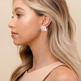 ONLYJUMP Chunky Gold Stud Earrings for Women Asymmetric Zircon Earrings Boho Ocean Sea Scallop Shell Earrings Refined Starfish Shell Pearl Earrings Summer Beach Ocean Jewelry Gift (Pink)