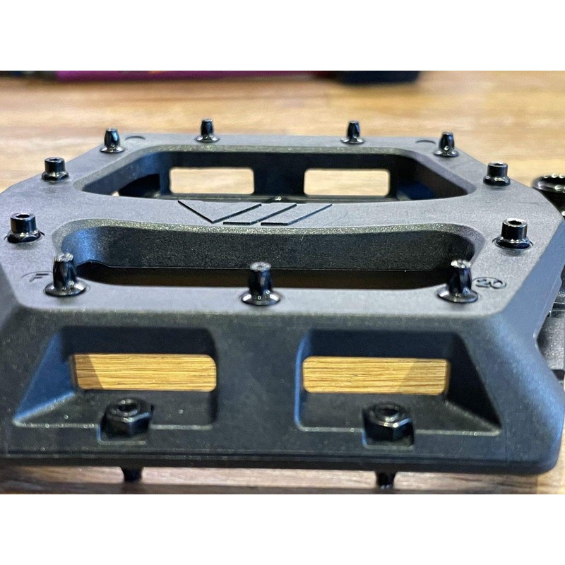 Dmr V11 Flat Mountain Bike Pedals Yellow/Black Steel Axle/Pair Lightweight