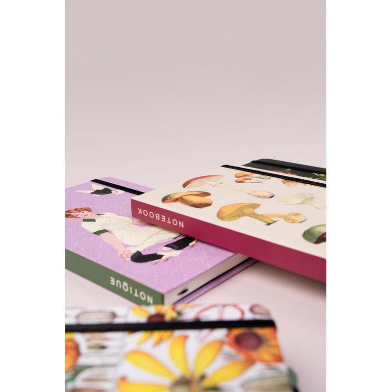 NOTIQUE Polka Dot Notebook with Elastic Band, 13 x 21