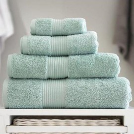 Deyongs - Bliss Pima 100% Cotton 650gsm Bathroom Towel - Spearmint Green - Guest Towel