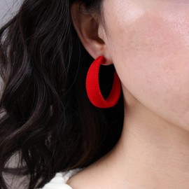 TseenYi Black C Shape Earrings Plush C Round Hoop Earrings Black Lightweight C Shape Earrings Vintage Plush Geometric Exaggerated Earrings Jewellery for Women and Girls, Crystal