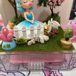 Custom Clear Container