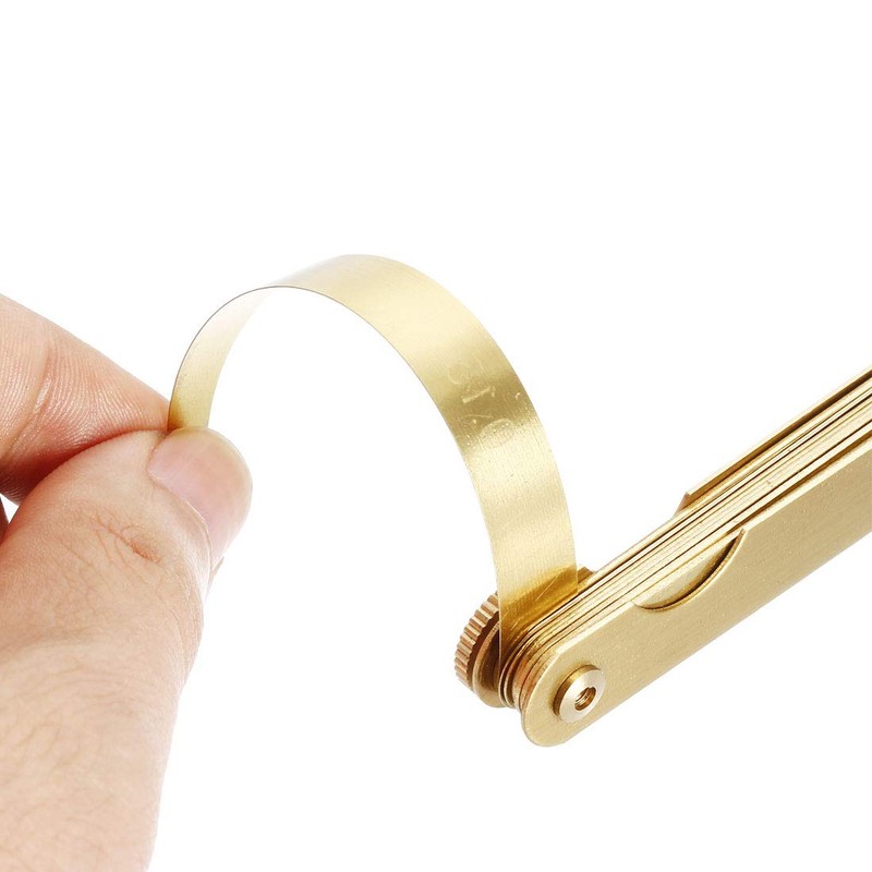 sourcing map Metric Thickness Feeler Gauge 0.05-1mm 13 Pieces Brass