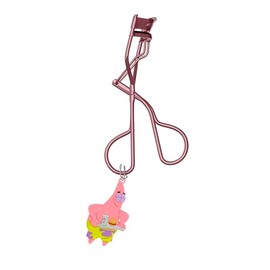 wet n wild Eyelash Curler & Charm, Gentle Silicone Cushion Pad, Curls & Lifts Lashes – Patrick