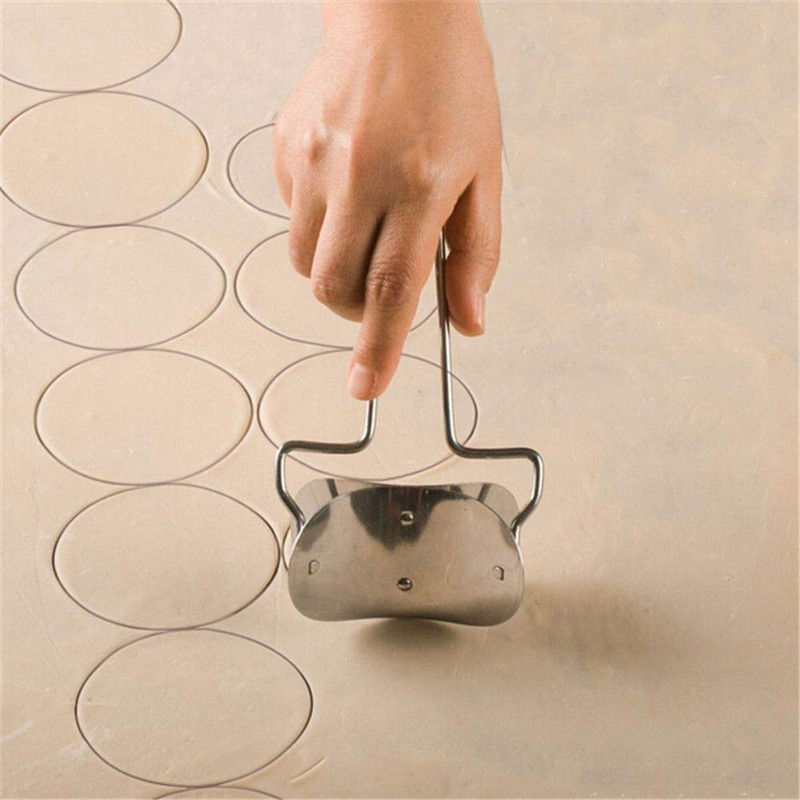 EORTA 2 Pieces Stainless Steel Pastry Rolling Cutter Circle Dough