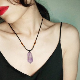 Collar de cristal curativo, colgante de cuarzo de amatista natural Collar de cristal de doble punto Colgante de cristal de curación energética Colgante de piedras preciosas Joyas Collar de cristal col