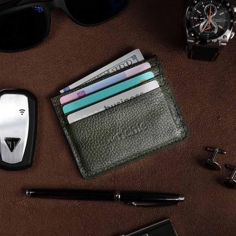 derichie Premium Leather Ultra Slim Card Holder | Minimalist Front