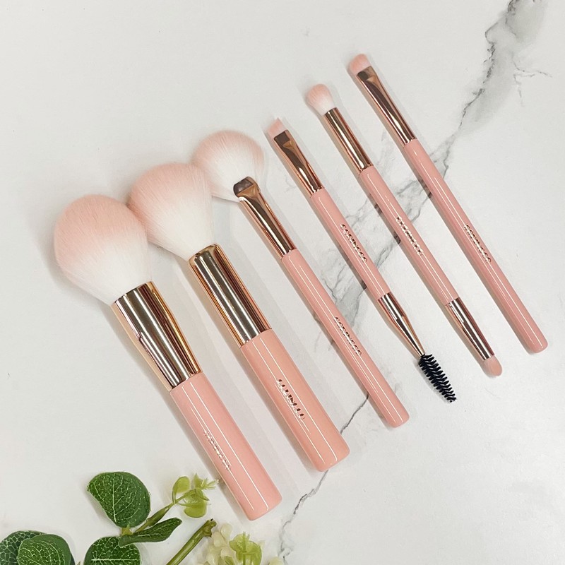 CORINGCO ELEGANT SWEET PINK BRUSH Elegant Sweet Pink Brush (Under