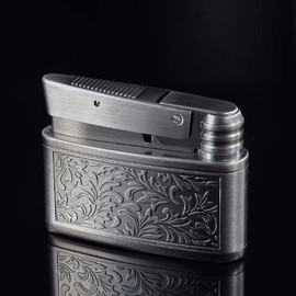 Vintage Kerosene Lighter Retro Embossed Antique Style Petrol Lighter Collection for Men (Silver)