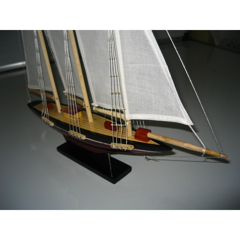 Atlantic Hand Made Wooden Model Sailing Ship 14" White Sail
