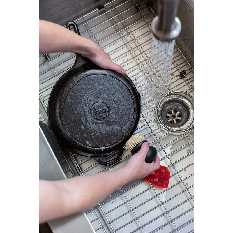 Lodge Seasoned Cast Iron Care Kit