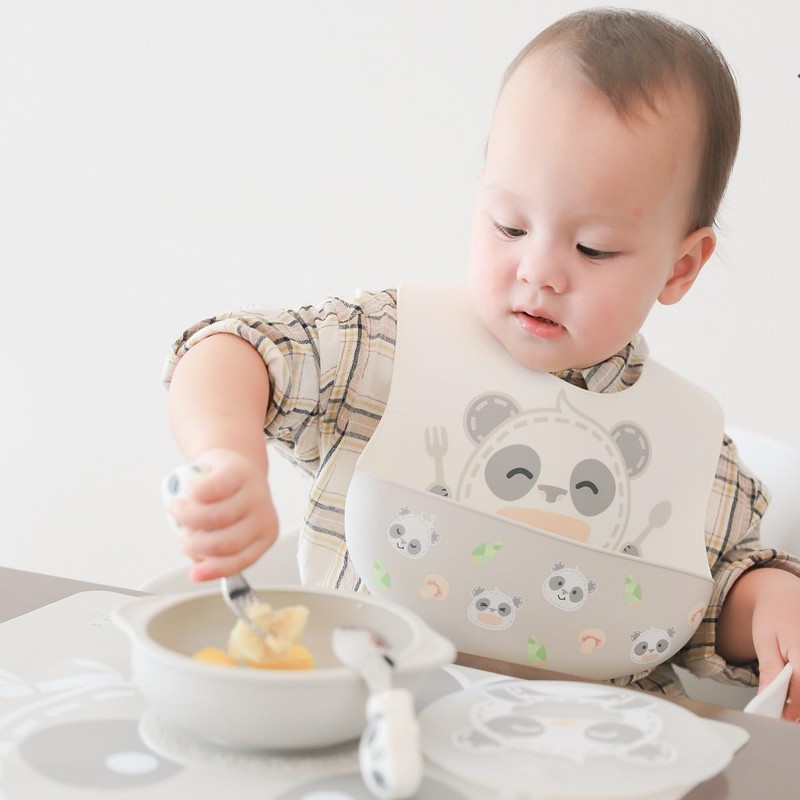 palm grasp spoon & fork panda
