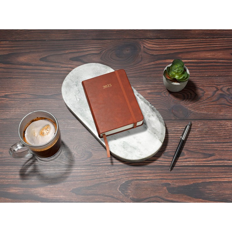 Wykeham's Executive Journal - 2025 Tag pro Seite Tagebuch und