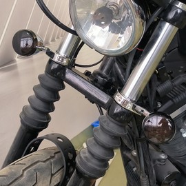 HDBUBALUS 4Pcs Front Rear Motorcycle LED Turn Signals Light 39-41mm Fork Clamp Indicator Blinker Fit for Harley Sportster Dyna Bobber