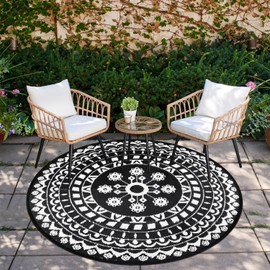 Capslpad 5Ft Round Outdoor Rug for Patio Reversible Mat Waterproof Plastic Straw Rug Boho Circle Indoor Outside Area Rug for RV Camping Picnic Pool Tent Balcony Beach Deck Doormats Decor, Black