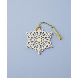 Lenox Ornament, 2025 Snow Fantasies Snowflake Ornament, Made from Porcelain with A Gold Cord for Hanging, Christmas Tree Decoration, Winter Tree Decor, Beautiful Snowflake Design (Cream, 1 Piece)