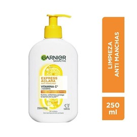 Limpiador facial Garnier Skin Active Express Aclara Vitamina C Express Aclara Vitamina C Gel Limpiador Crema Hidratante 250ml