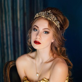 YILANJIN Women's Princess Crown with Comb for Birthday, Vintage Princess Crown for Women and Girls, Crown Hair Accessories for Wedding, Prom Parties, Princess Parties (Gold), Alloy, Simulated Diamond