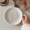 WAIT FLY Lily of the Valley Embossed Flower Ceramic Dinner