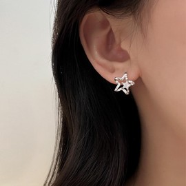 Yienate Funky Small Crystal Star Stud Earrings Silver Vintage Crystal Star Earrings Statement Rhinestone Double Star Bridal Earrings Sparkling Prom Star Earrings Jewellery for Women and Girls, Zinc,