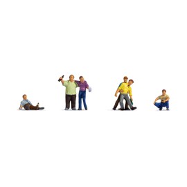 NOCH Figures H0 "Drunken", Realistic Model Making Scene, Hand-Coloured Miniature for Gauge H0, Creative Dioramas Design