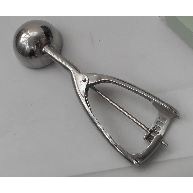 MT Torimatsu 18-8 DX Ice Cream Scoop