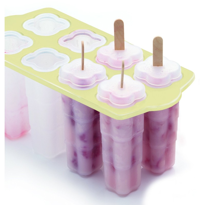KitchenCraft Ice Lolly Maker with 8 Moulds and 16 Wooden