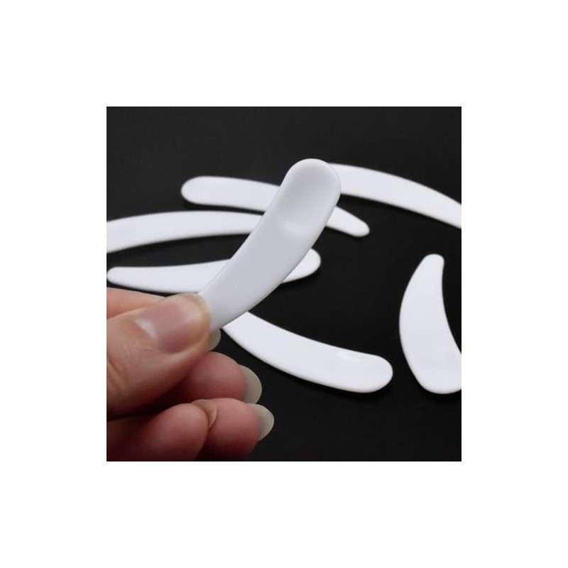 50pcs Curved Disposable Facial Cream Spatulas for Waxing and Makeup
