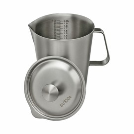 Stainless Steel Measuring Pitcher with Lid, 70 oz / 2L Large Metal Jug with Handle & Dual Scales, Wide Mouth Graduated Cup for Milk Frothing, Iced Tea, Espresso, Hot & Cold Water