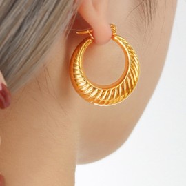 JOMJEU Chunky Gold Hoop Earrings for Women Trendy, Large 18K Gold Plated Titanium Steels Huggie Earrings Best Earrings for Sensitive Ears, gold plated, No Gemstone