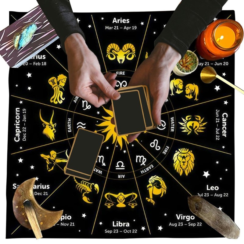 Tarot Table Cloth | 19.68x19.68in Square Velvet Tarot Tablecloth |