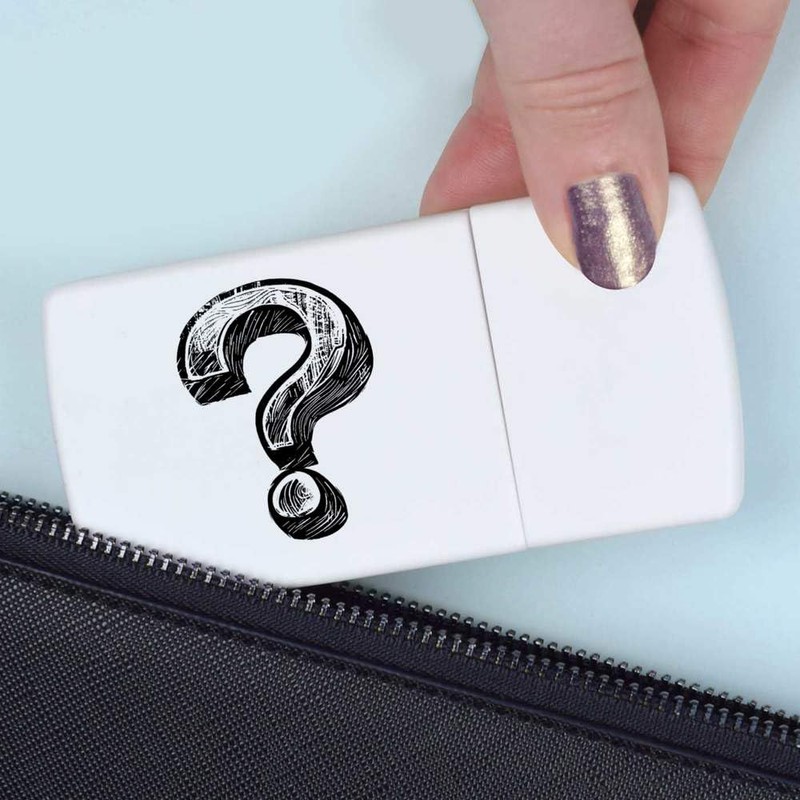 'Sketchy Question Mark ' Pill Box with Tablet Splitter (PI00027995)