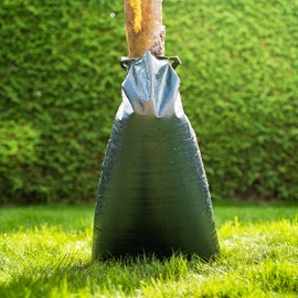 GASMIS Watering Bag for Trees, Long-Term Irrigation System, 85 Litre Water Bag Made of Polypropylene, UV-Resistant, Robust Tree Bag for Continuous Tree Watering, Pack of 1