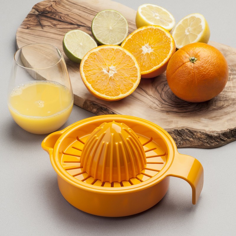 Zeal L94 Manual Juicer, Orange