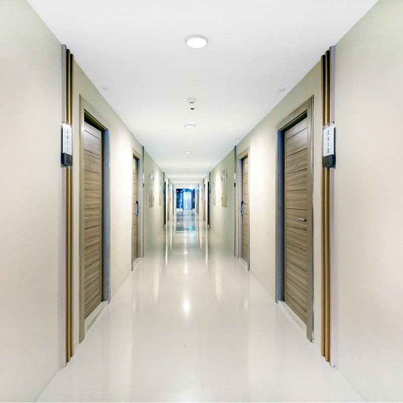 Juno JSF 7IN 10LM SWW5 90CRI 120 FRPC WH M12