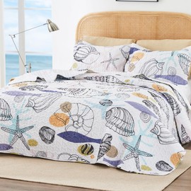 Love's cabin King Size Quilt Bedding Set Conch White Bedspreads - Summer Beach Nautical Quilt Lightweight Bedspread- Reversible Bedding Coverlet for All Season - 3 Piece (1 Quilt, 2 Pillow Shams)