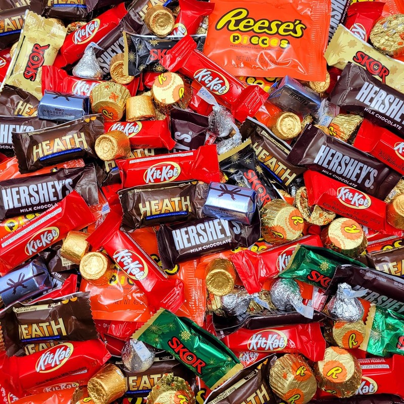 Hershey Assorted Chocolate Candy Variety Pack - 5lb Bulk Candy