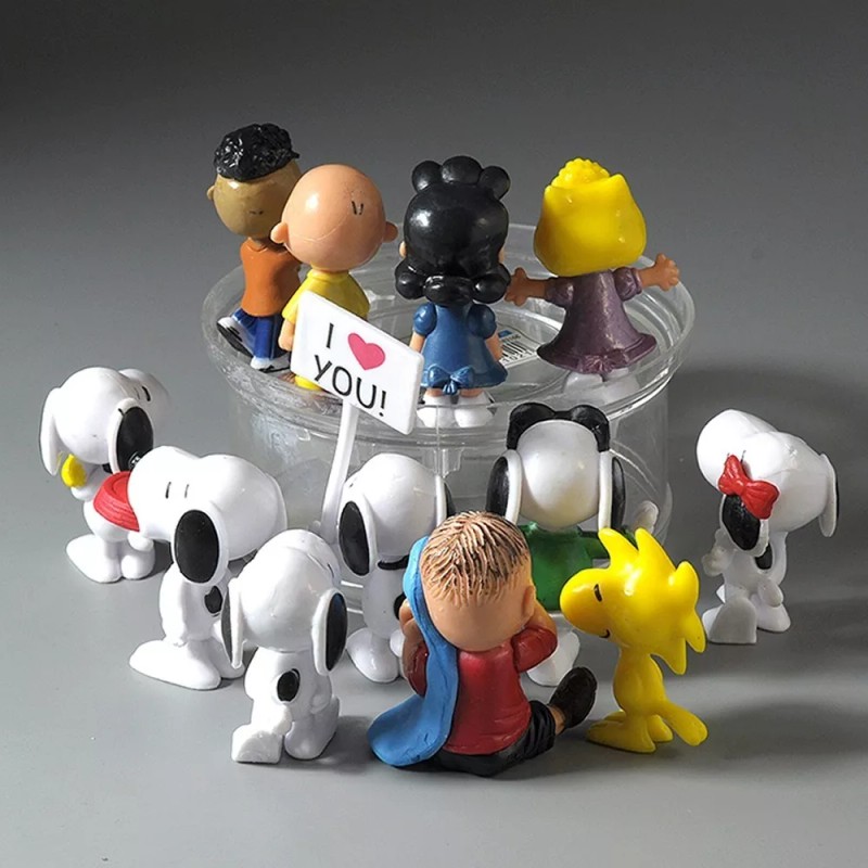Snoopy Y Su Pandilla Set De 12 Figuras Peanuts Charlie