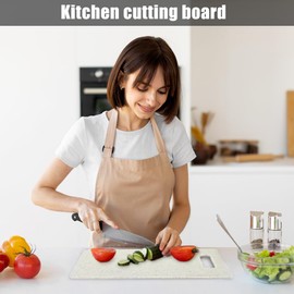 UQTUKO Plastic Chopping Board, Set of 4 Breakfast Boards with Handles and Storage Stand, Non-Slip Kitchen Boards Set, Chopping Board, Dishwasher Safe, 28 x 18.5 cm