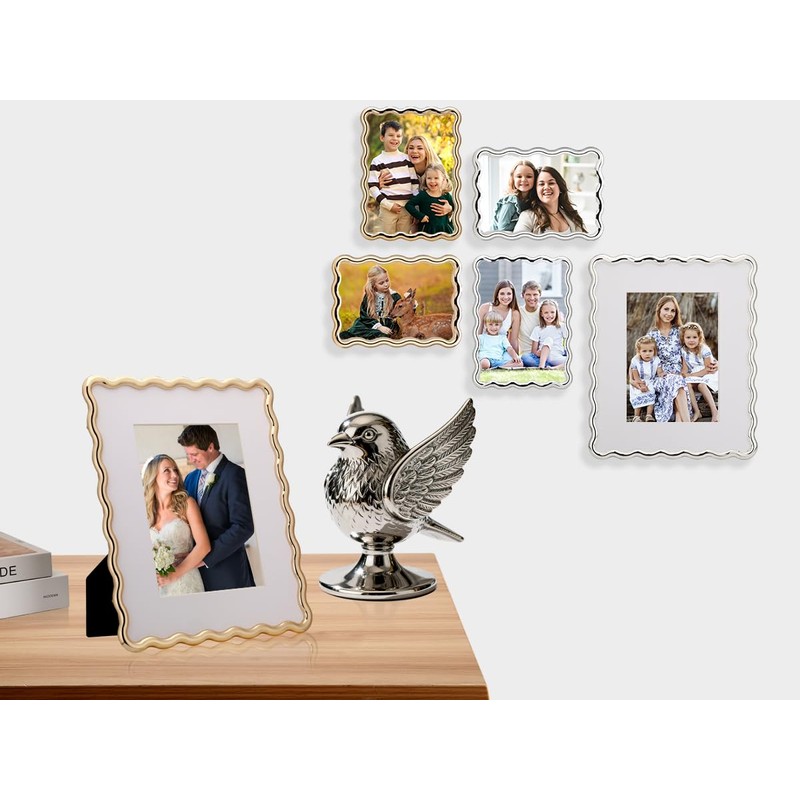 Gold 4 x 6'' High-End Zinc Alloy Picture Frame with