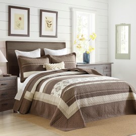 QuiltMuse Farmhouse Bedspreads Queen Size 102"x120" - 100% Cotton Lightweight Queen Quilt Set with 2 Pillowshams, Damask Striped Oversize Queen Quilted Bedding Cover for All Season, Beige/Brown