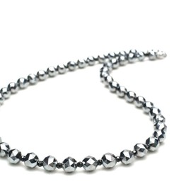 OVER-9 Terahertz Black Spinel Necklace, 0.2 inches (6 mm), Triangle Cut, Tested by Public Institutions! Terahertz Ore, Power Stone, Natural Stone, Ultra Far Infrared, Health, Neck Circumference Approx. 23.6 inches (60 cm)