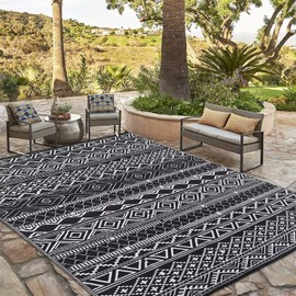 GAOMON Outdoor Plastic Area Rugs 8x10 Reversible Plastic Straw Patio Rug Geometric Rug for Camping, RV Mat Outside, Camping Rugs, Porch, Deck, Camper,Balcony, Backyard, Black&White